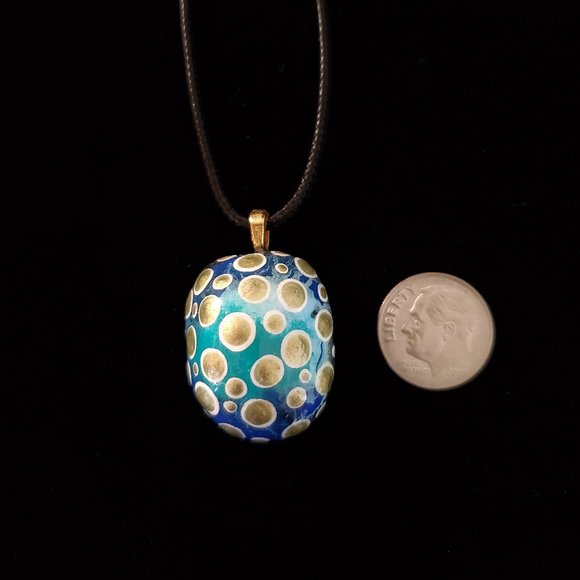 Handpainted Dot Art Pendant - Picture 7 of 10